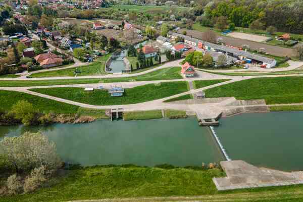 Gyulai duzzasztó (2).jpg